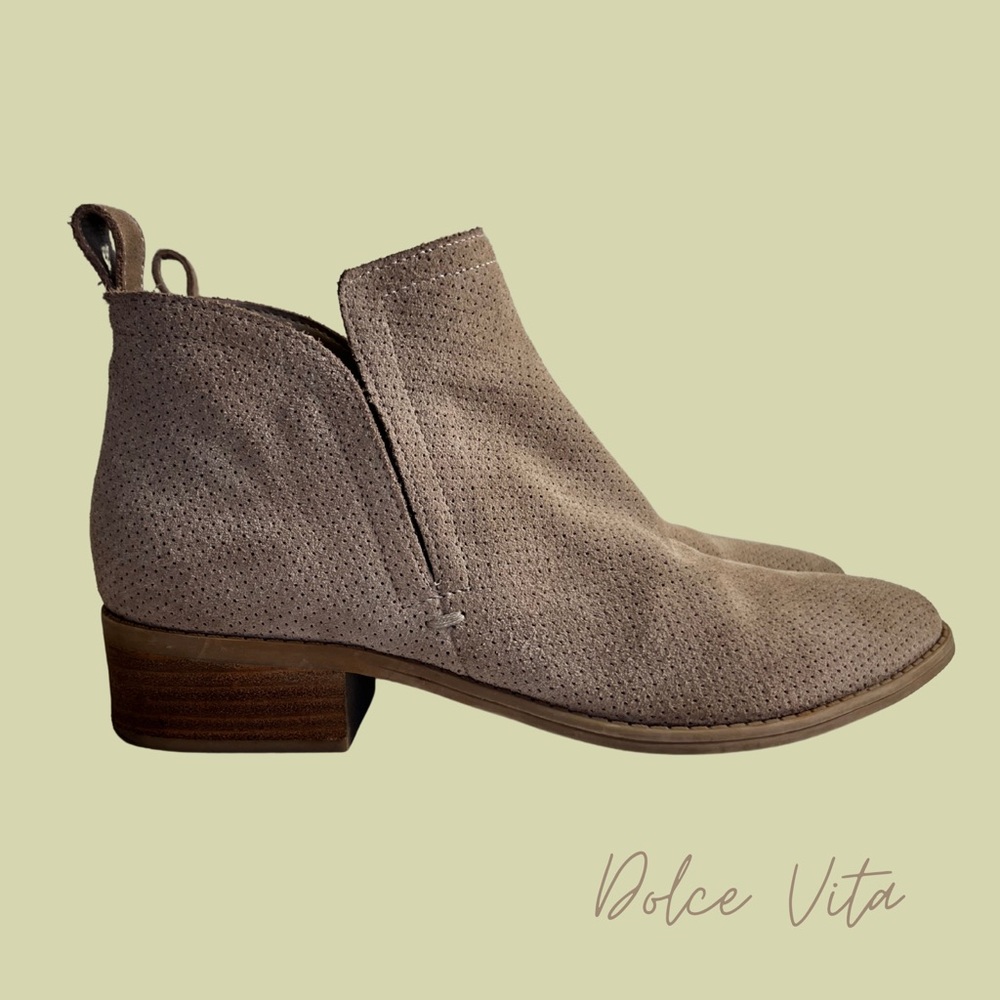 Dolce Vita Taupe Beige Ankle Booties - Size 9